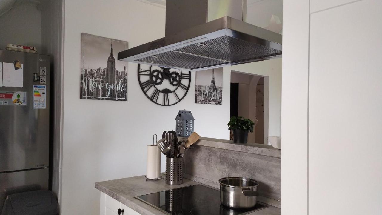 Leander Apartman バラトンレッレ エクステリア 写真